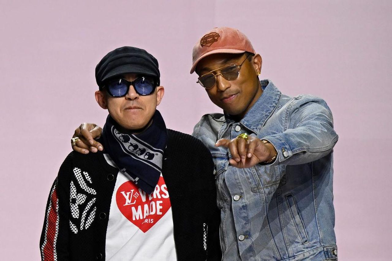La_sfilata_di_Pharrell_a_Parigi_jPzEWfbo13 - Confidenze24 source:bossip - La sfilata di Pharrell a Parigi - Louis Vuitton: Runway - Paris Fashion Week - Menswear Fall-Winter 2025/2026