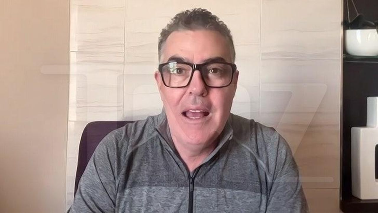 La_situazione_degli_incendi_a_Malibu_4X5s0jxkrc - Confidenze24 source:allcelebrities - La situazione degli incendi a Malibu - Adam Carolla e gli incendi a Malibu