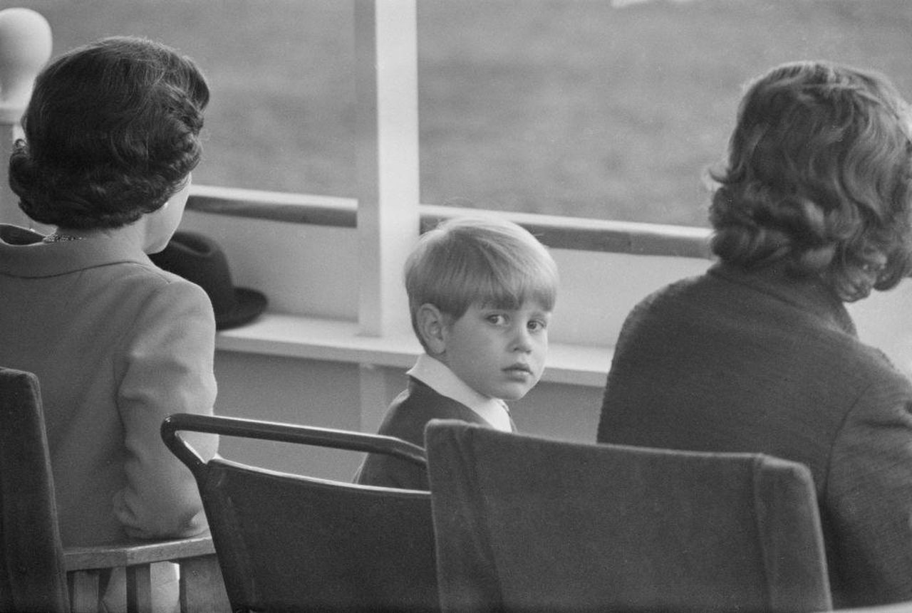 La_somiglianza_tra_Louis_e_il_prozio_Edward_5p5qjm06Dq - Confidenze24 source:sheknows - La somiglianza tra Louis e il prozio Edward - Il Principe Edward, Conte di Wessex, durante il Royal Windsor Horse Show, Regno Unito, 12 maggio 1968.