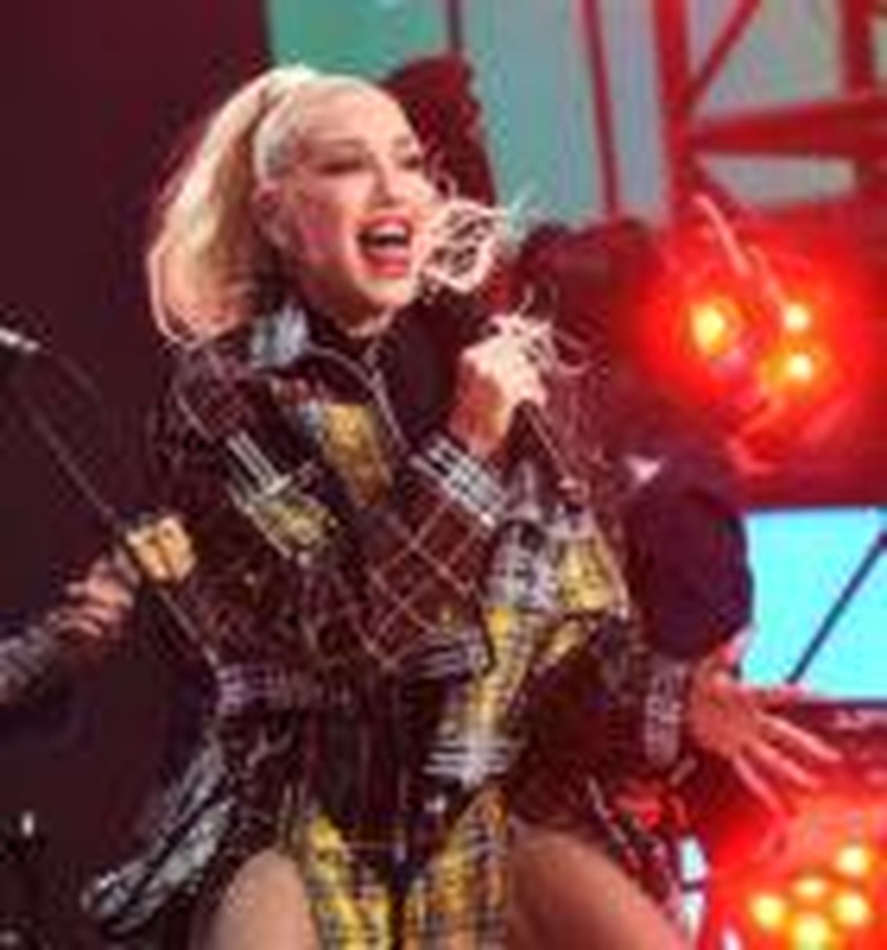 La_vita_di_Gwen_Stefani_tra_musica_e_famiglia_appmQNQawU - Confidenze24 La vita di Gwen Stefani tra musica e famiglia - Gwen Stefani