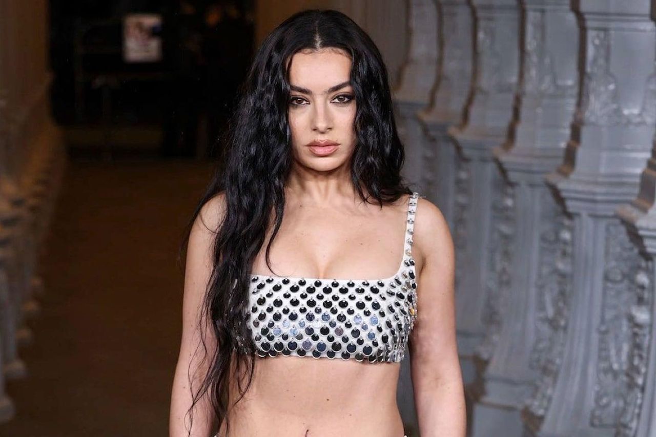 Lappello_di_Charli_XCX_0K2RELVgcK - Confidenze24 source:socialitelife - L'appello di Charli XCX - 13th Annual LACMA Art + Film Gala 2024