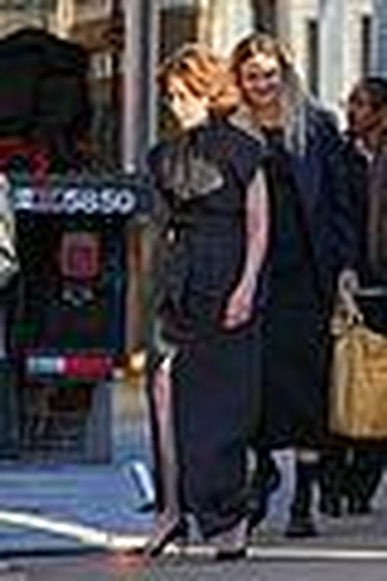 Larrivo_di_Fernanda_al_Jimmy_Kimmel_Live_jXx8Jf8qTD - Confidenze24 source:justjared - L'arrivo di Fernanda al Jimmy Kimmel Live - fernanda torres arriva per il jimmy kimmel live 06