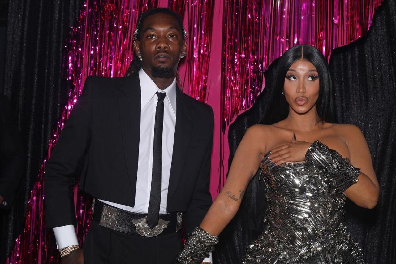 Le_Accuse_di_Cardi_B_NJDyI6rVSe - Confidenze24 source:bossip - Le Accuse di Cardi B - Cardi B e Offset