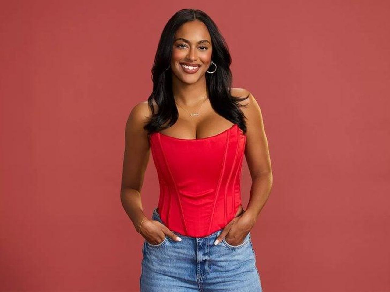 Le_Donne_in_Gara_per_il_Cuore_di_Grant_WUzEQYOe7B - Confidenze24 source:thehollywoodgossip - Le Donne in Gara per il Cuore di Grant - Beverly, 30 anni, Insurance Salesperson da Howard Beach, N.Y.