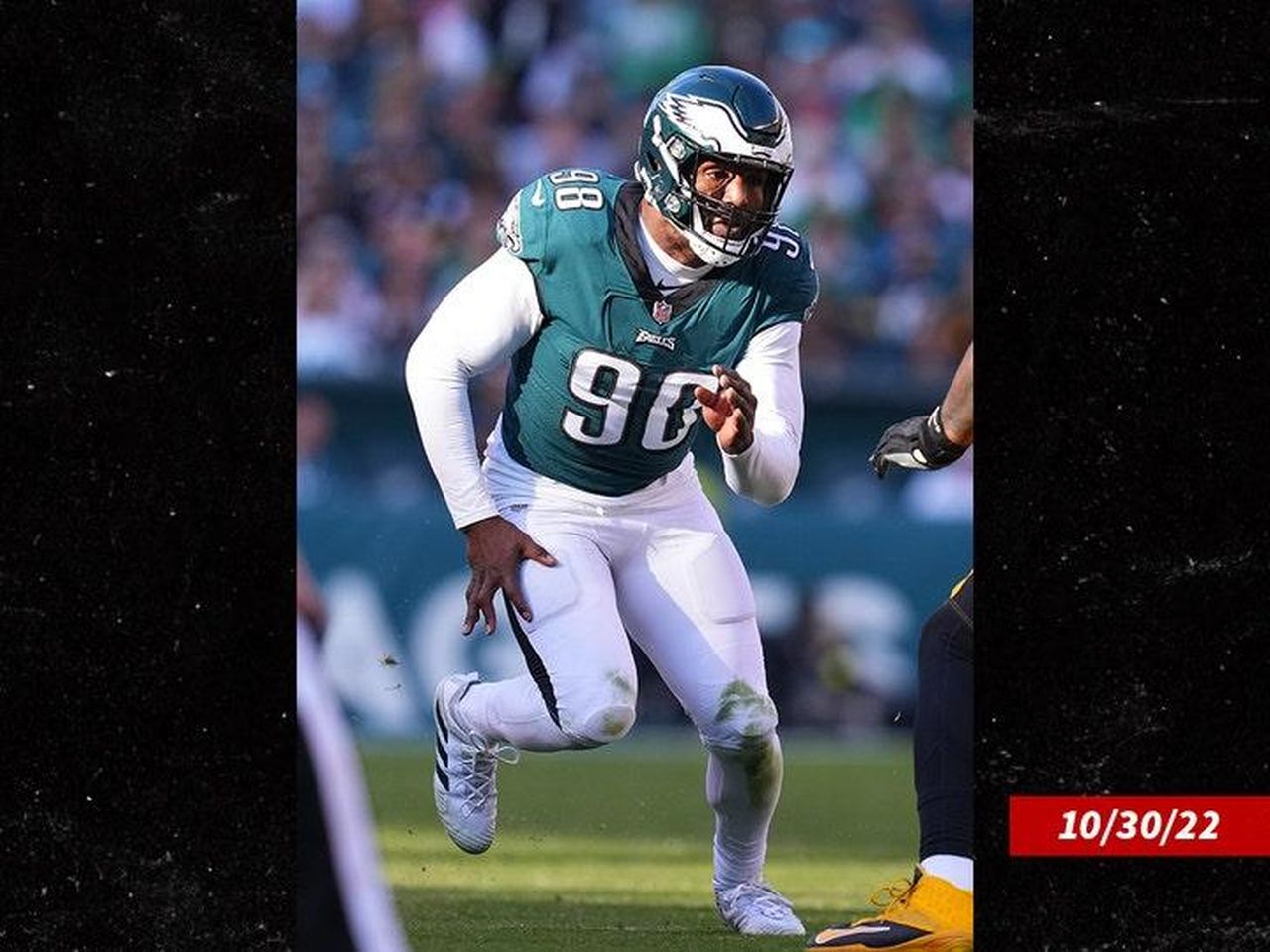 source:allcelebrities - Le accuse contro di lui - Robert Quinn durante l'arresto