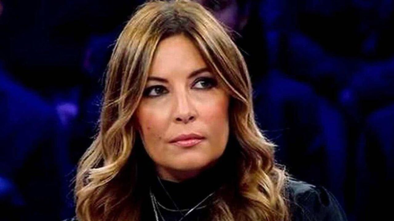 Le_critiche_di_Aldo_Grasso_a_Stefano_De_Martino_hHAWcTcfBi - Confidenze24 source:quilink - Le critiche di Aldo Grasso a Stefano De Martino - Selvaggia Lucarelli
