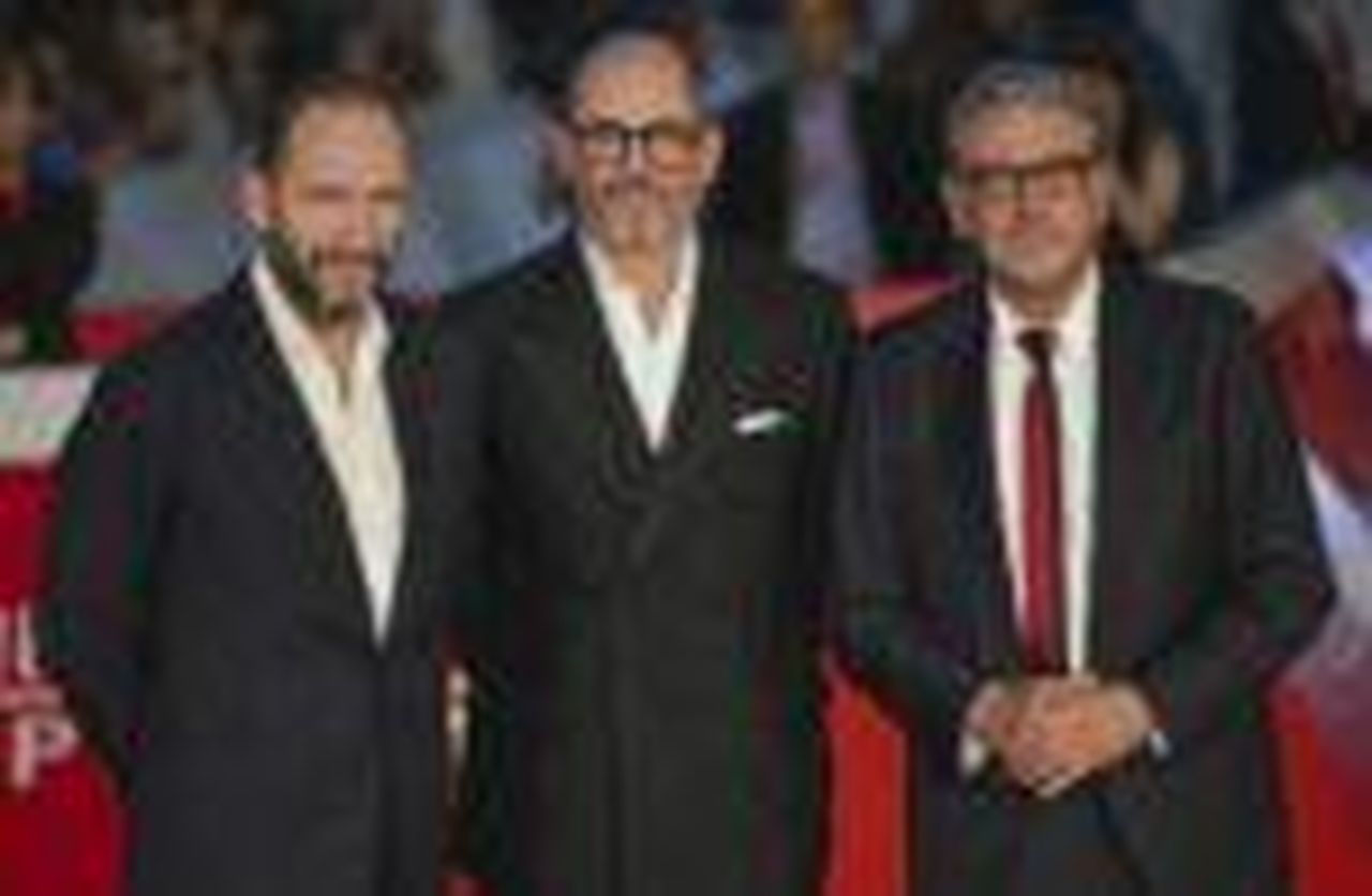 Le_immagini_dal_festival_di_Roma_dp1B95yw4x - Confidenze24 source:celebitchy - Le immagini dal festival di Roma - Red carpet del film 'Conclave' al 19° festival di Roma