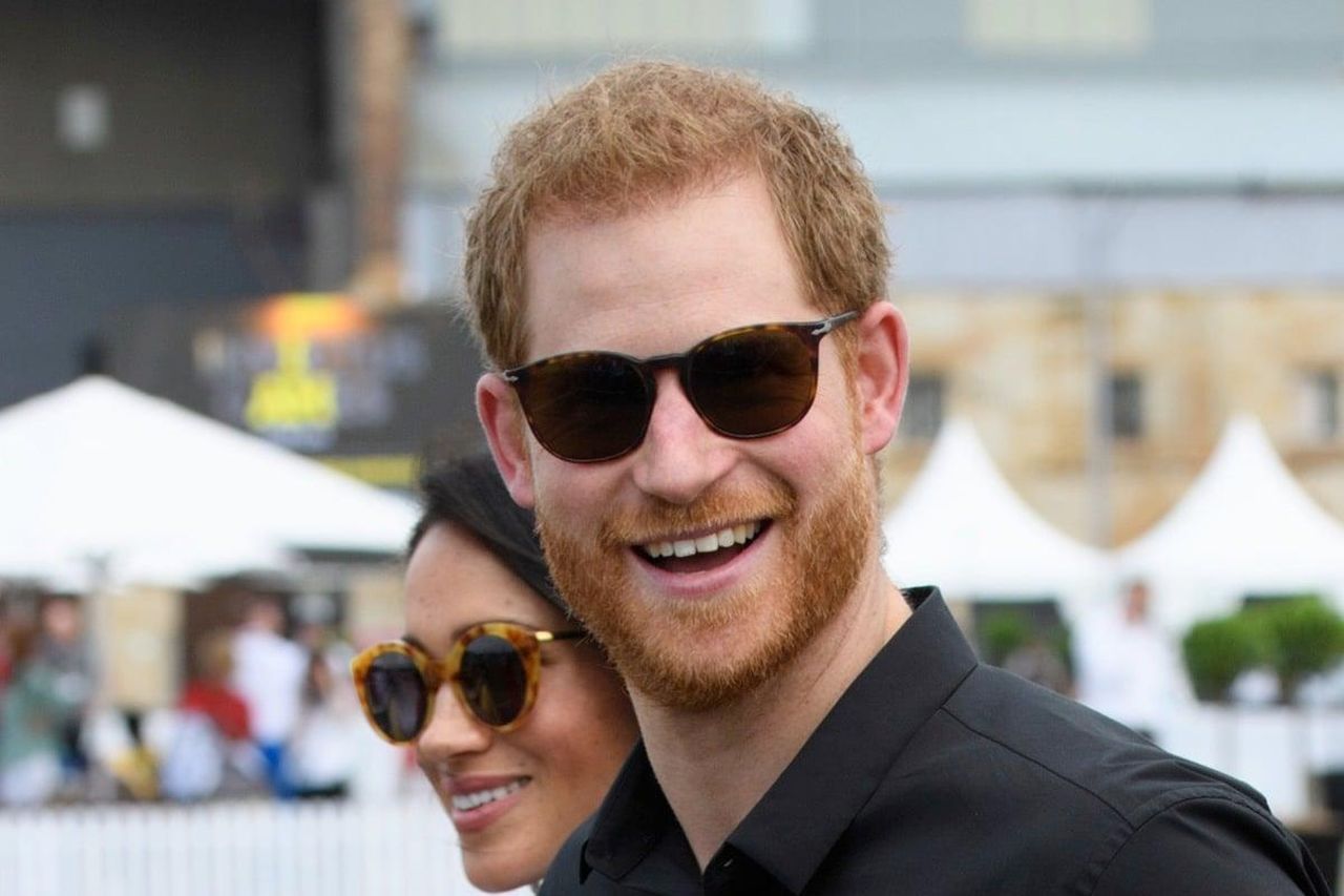 Le_scuse_di_Rupert_Murdoch_a_Prince_Harry_KFJsNu9MfS - Confidenze24 source:socialitelife - Le scuse di Rupert Murdoch a Prince Harry - Prince Harry e Meghan al Jaguar Land Rover Challenge Invictus Games