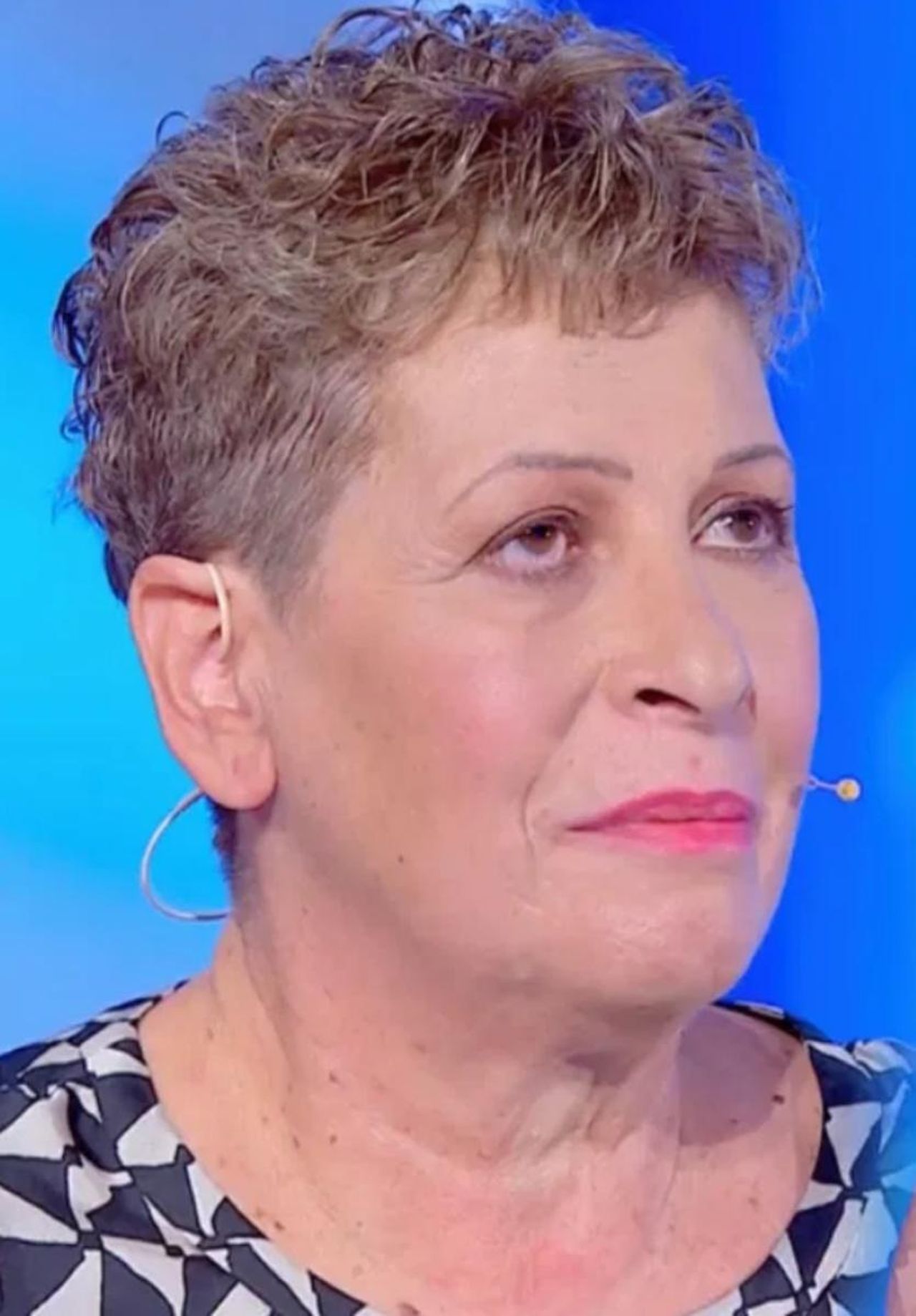 Lucia_e_la_lite_con_la_nuora_la_storia_di_un_conflitto_familiare_CmgTFt84oQ - Confidenze24 source:tvzap - Lucia e la lite con la nuora: la storia di un conflitto familiare - Lucia a C’è posta per te