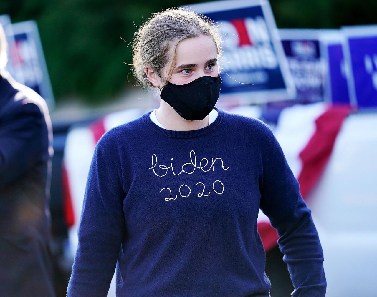 Maisy_Biden_h0wCYG4kUR - Confidenze24 source:usmagazine - Maisy Biden - Maisy Biden