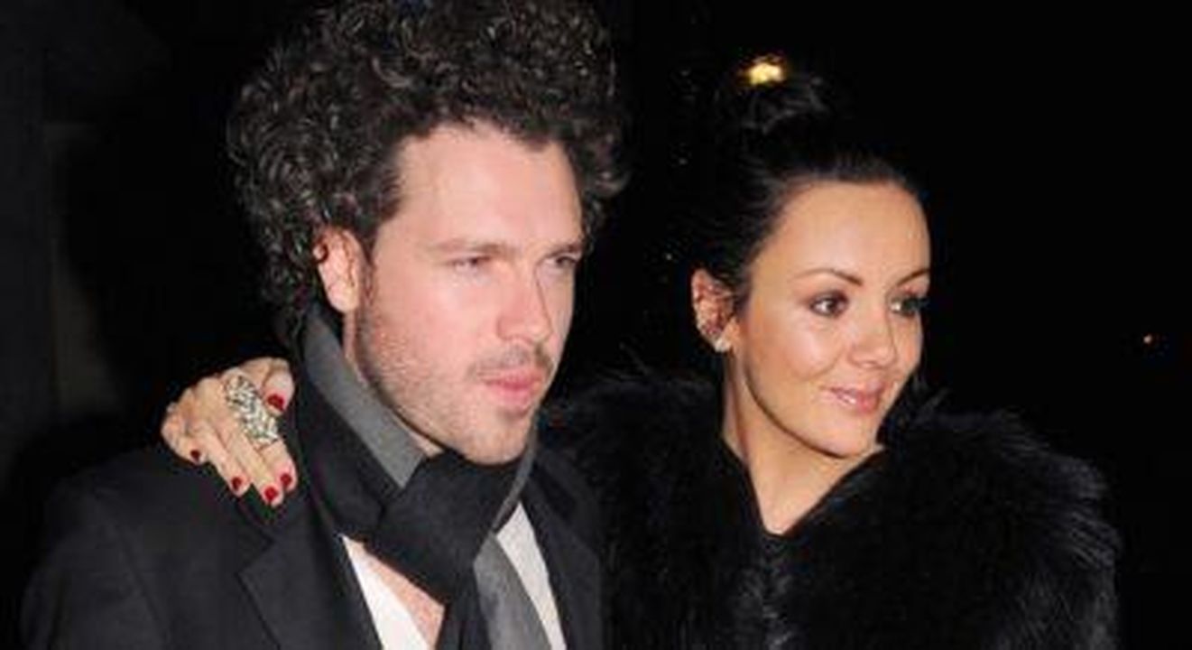 Martine_McCutcheon_e_Jack_McManus_MDK8HsbWAb - Confidenze24 source:entertainmentdaily - Martine McCutcheon e Jack McManus - Jack McManus e Martine McCutcheon