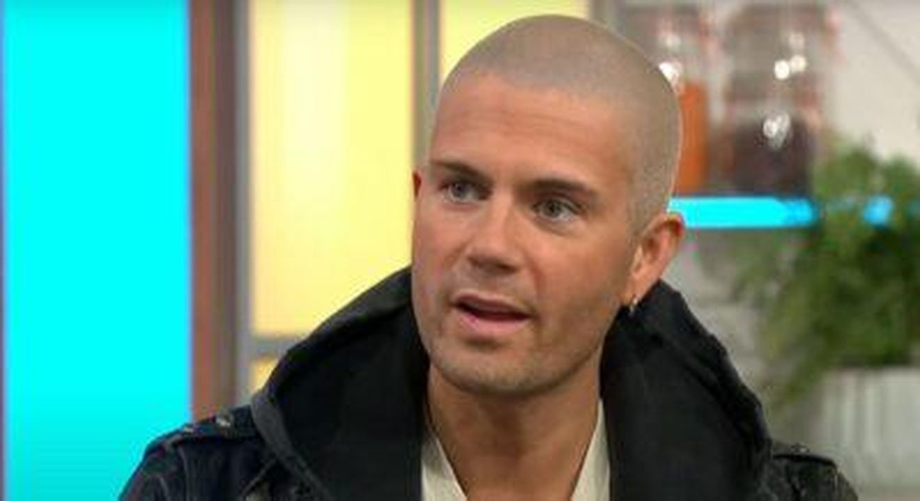 Max_George_sulla_panica_durante_il_viaggio_in_ospedale_per_problemi_cardiaci_EiuMqqJB6a - Confidenze24 source:entertainmentdaily - Max George sulla 'panica' durante il viaggio in ospedale per problemi cardiaci - Max George parla su Lorraine