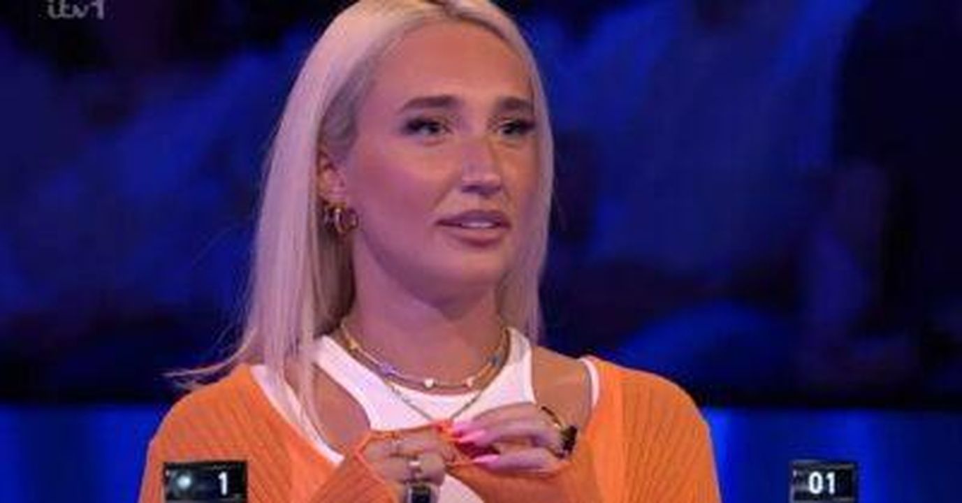 Megan_McKenna_annuncia_la_morte_della_nonna_amata_n5ogUqigb3 - Confidenze24 source:entertainmentdaily - Megan McKenna annuncia la morte della nonna amata - Megan McKenna cerca di rispondere a una domanda su Tipping Point: Lucky Stars