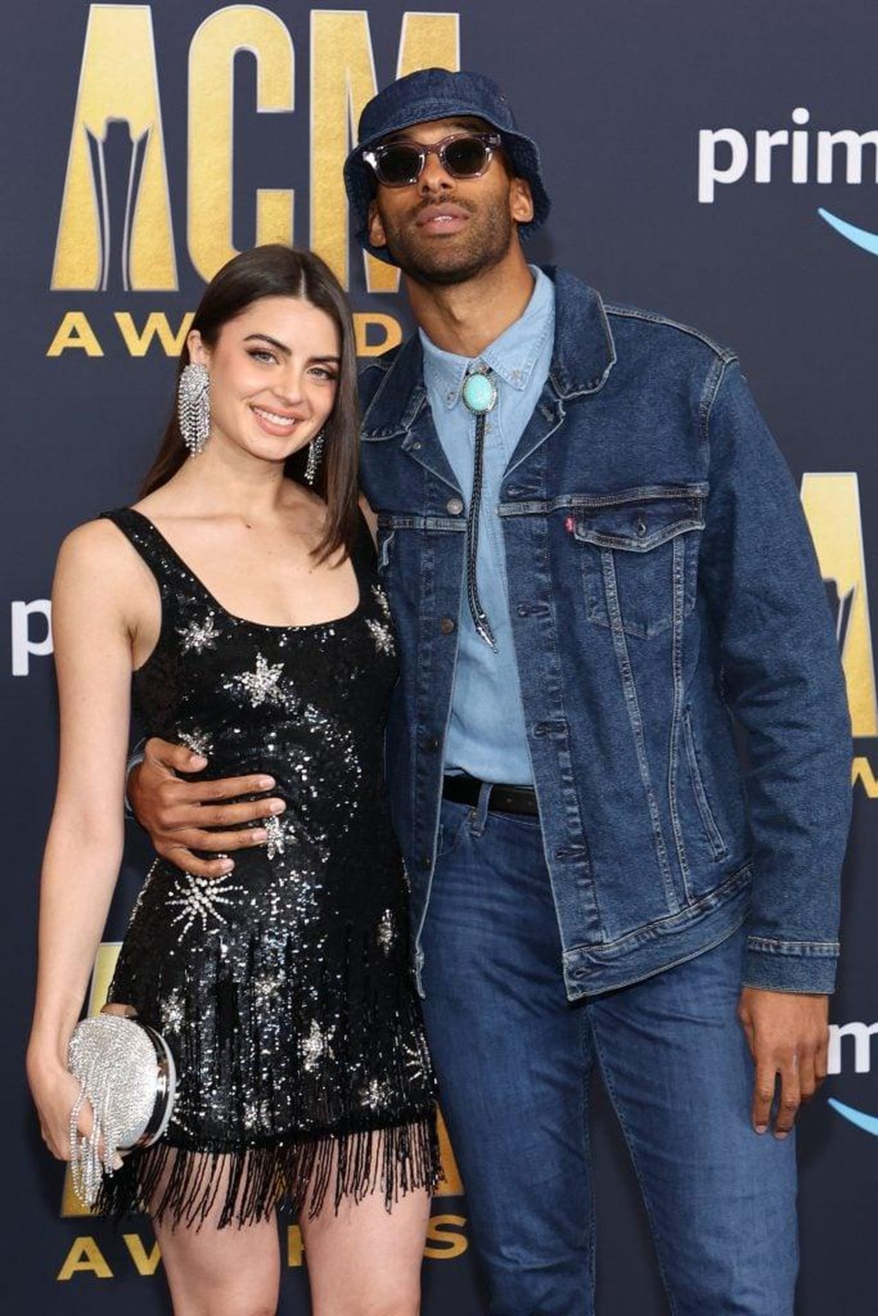 source:thehollywoodgossip - Messaggio di Matt James - Rachael Kirkconnell e Matt James agli Academy of Country Music Awards