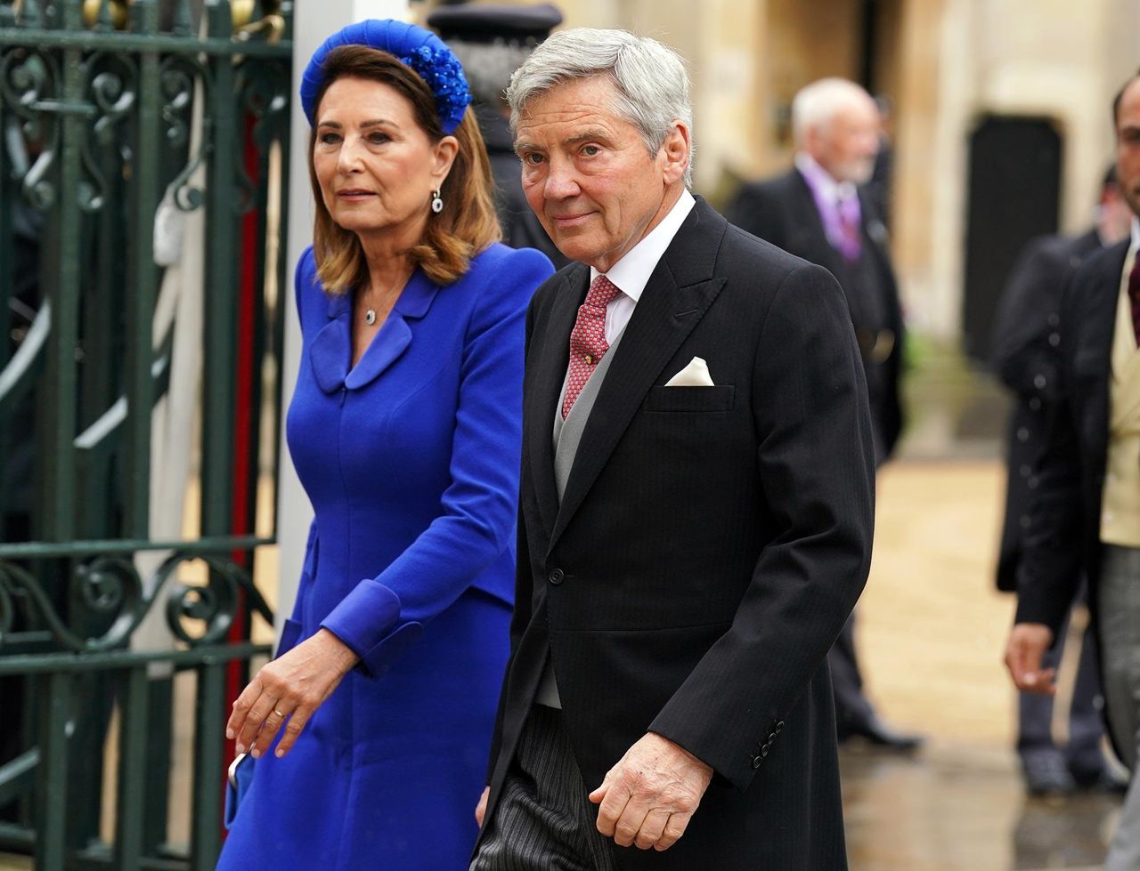 Michael_Middleton_Un_Padre_Affettuoso_euJKwyasEw - Confidenze24 source:usmagazine - Michael Middleton: Un Padre Affettuoso - Michael Middleton e Kate