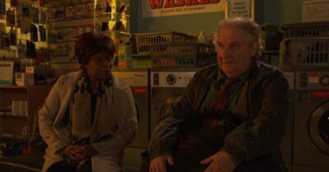Nigel_rivela_la_diagnosi_di_demenza_BWPkZlroj2 - Confidenze24 source:entertainmentdaily - Nigel rivela la diagnosi di demenza - Nigel confida a Yolande