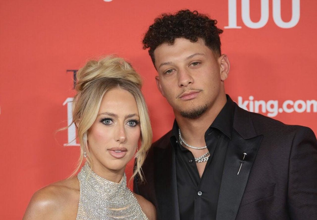 Patrick_e_Brittany_Hanno_Combattuto_Rumori_per_Anni_ZwRqweRY26 - Confidenze24 source:thehollywoodgossip - Patrick e Brittany Hanno Combattuto Rumori per Anni - Brittany e Patrick al TIME100 Gala