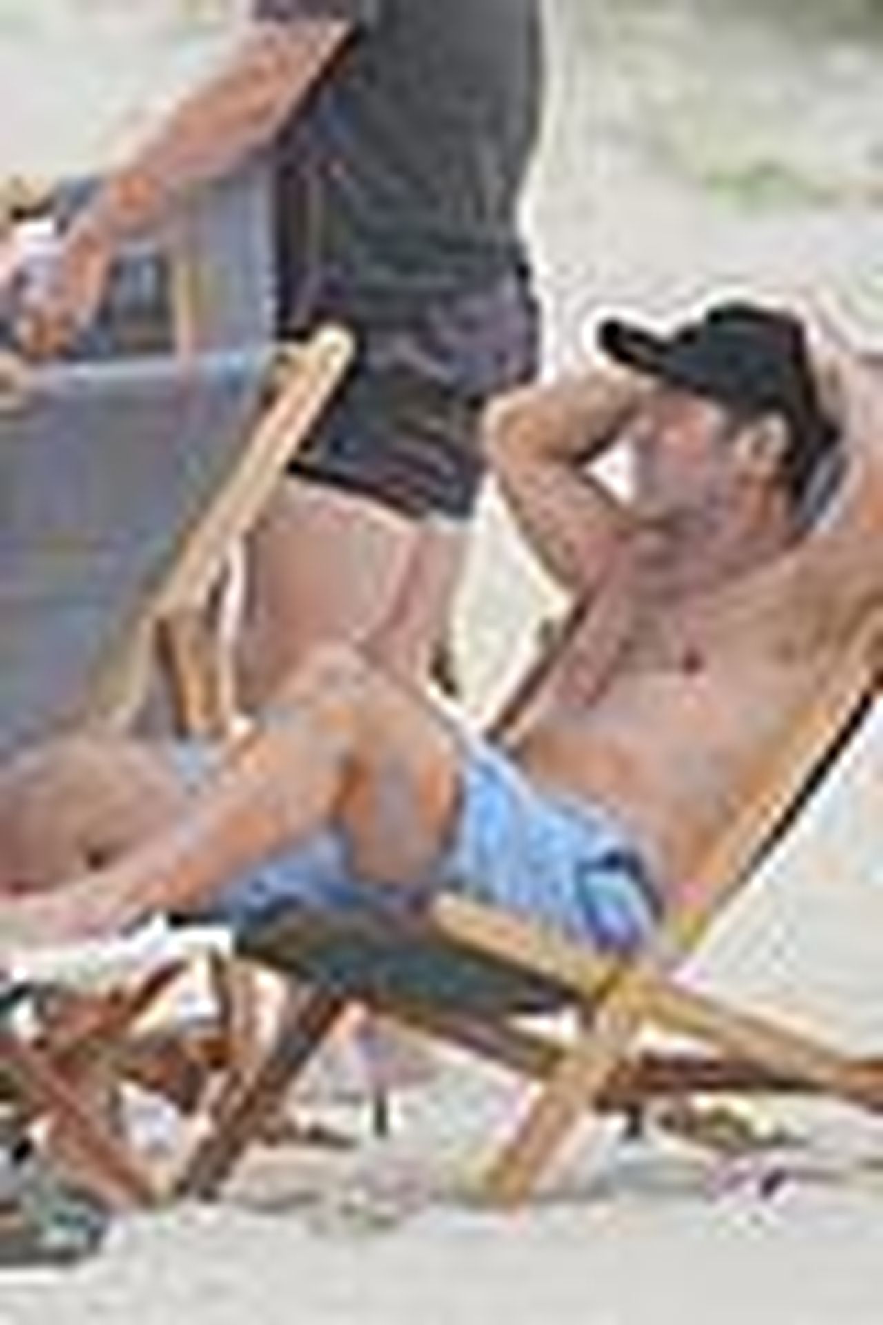 Paul_Rudd_in_spiaggia_con_i_suoi_amici_GuPbVqX8ee - Confidenze24 source:justjared - Paul Rudd in spiaggia con i suoi amici - Paul Rudd in spiaggia 05
