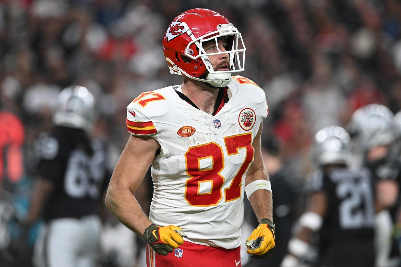 Prospettive_future_by5SlpOUaX - Confidenze24 source:usmagazine - Prospettive future - Quando si ritirerà Travis Kelce