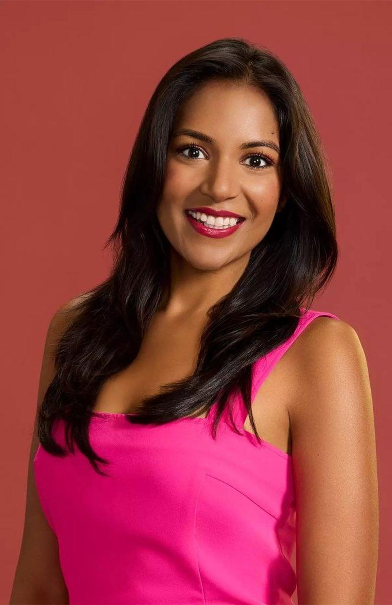 Radhika_28_FxrZB2wtsP - Confidenze24 source:thehollywoodgossip - Radhika, 28 - Radhika, Attorney da New York City.