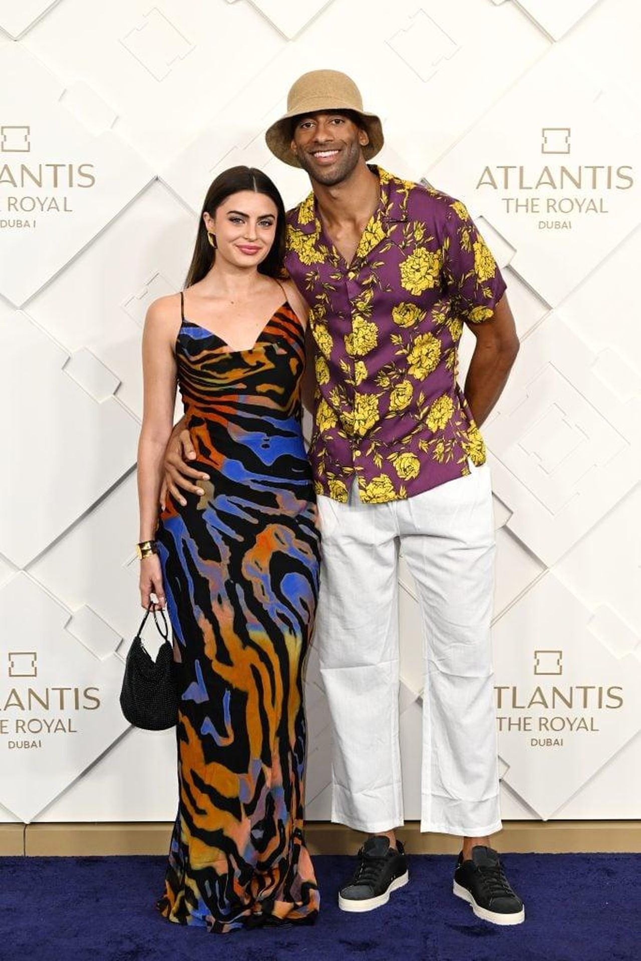 source:thehollywoodgossip - Ricordi dolci e amari - Rachael Kirkconnell e Matt James al Grand Reveal Weekend per Atlantis The Royal