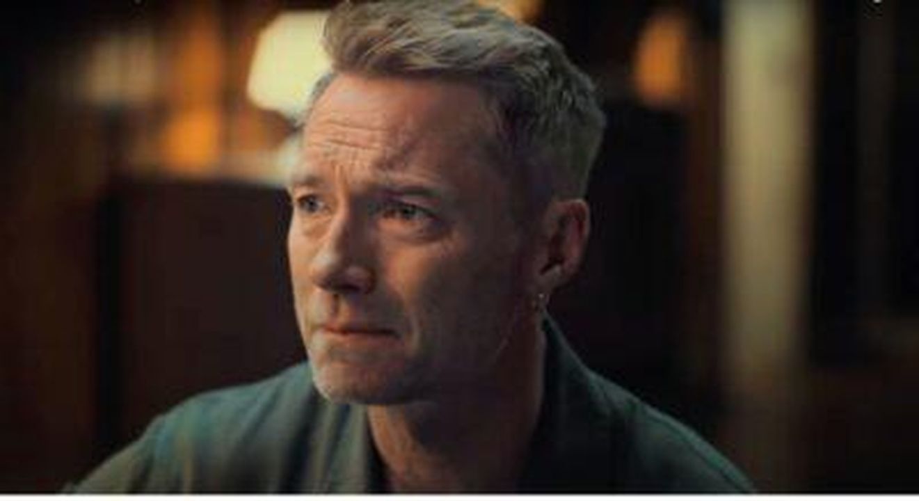 Ronan_Keating_si_commuove_nel_documentario_dei_Boyzone_IV3TJkEJYN - Confidenze24 source:entertainmentdaily - Ronan Keating si commuove nel documentario dei Boyzone - Ronan Keating nel trailer del documentario dei Boyzone