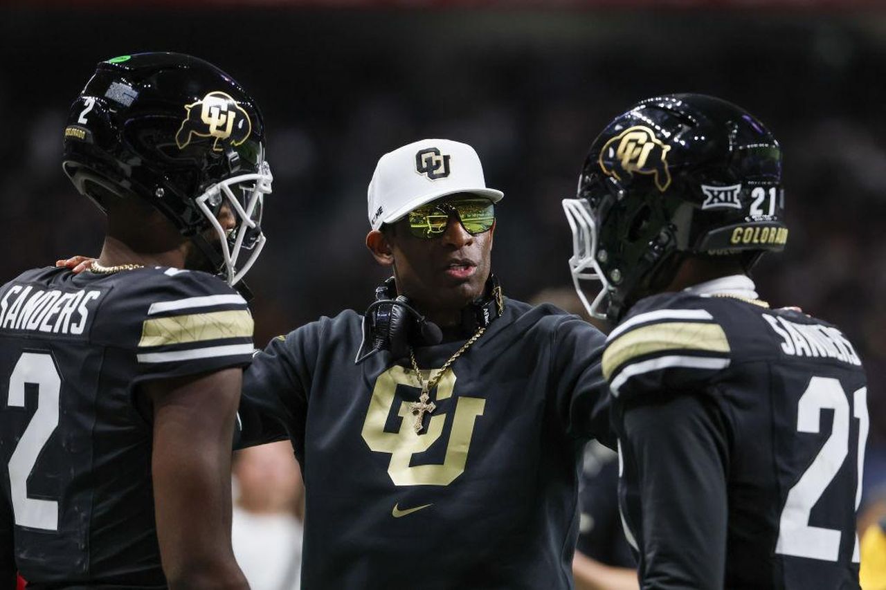Rumor_Mill_Deion_Sanders_Reportedly_Displayed_Very_Strong_Interest_In_Las_Vegas_Raiders_Coaching_Job_rIaK77361q - Confidenze24 source:bossip - Rumor Mill: Deion Sanders Reportedly Displayed ‘Very Strong Interest’ In Las Vegas Raiders Coaching Job - Deion Sanders - COLLEGE FOOTBALL: DEC 28 Valero Alamo Bowl - BYU vs Colorado