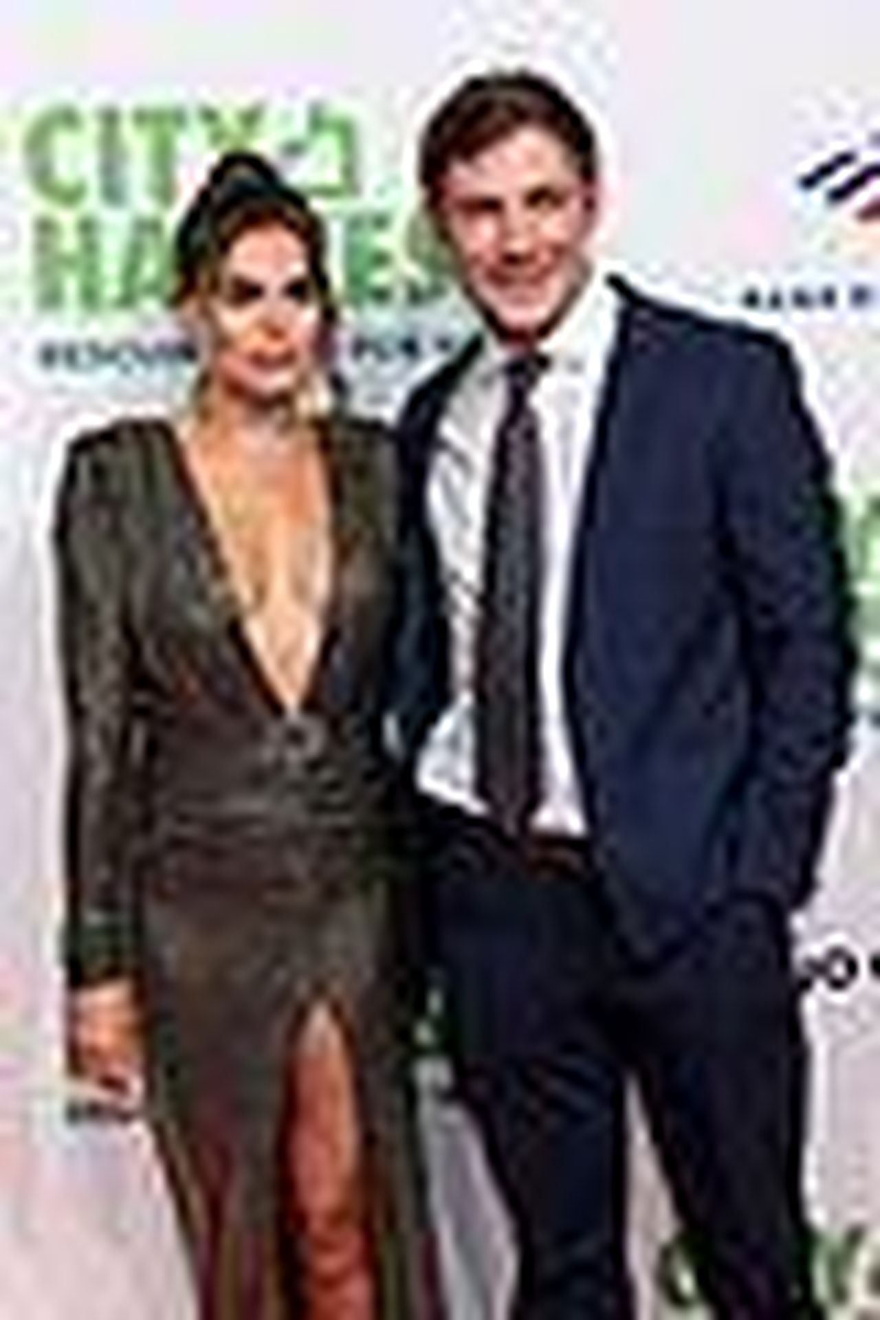 Rumori_di_fidanzamento_e_status_matrimoniale_BDuJd2LgQy - Confidenze24 source:justjared - Rumori di fidanzamento e status matrimoniale - Brooks Nader ancora sposata con Billy Haire 02