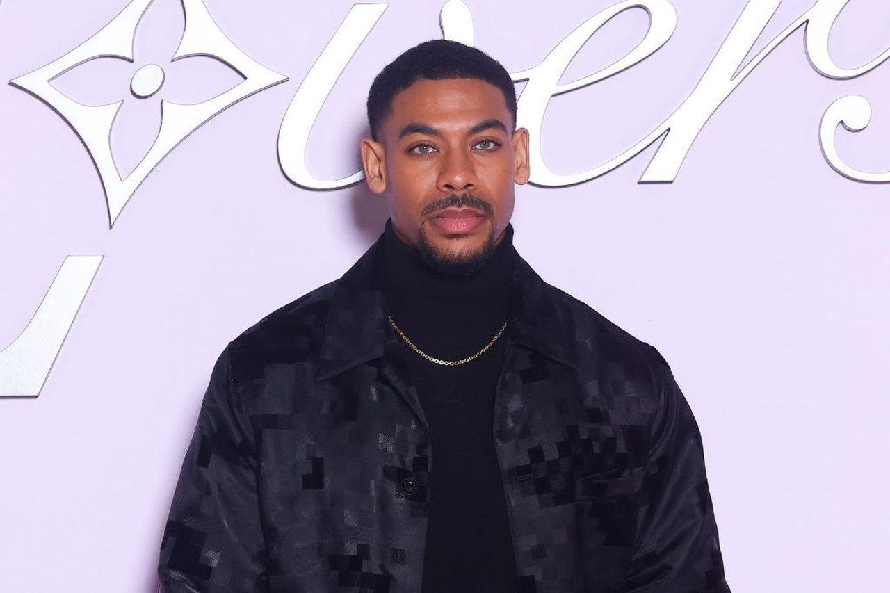 Skepta_Risponde_Alla_Commotion_Qi5oZVt7uH - Confidenze24 Skepta Risponde Alla Commotion - Louis Vuitton: Photocall - Paris Fashion Week - Menswear Fall-Winter 2025/2026