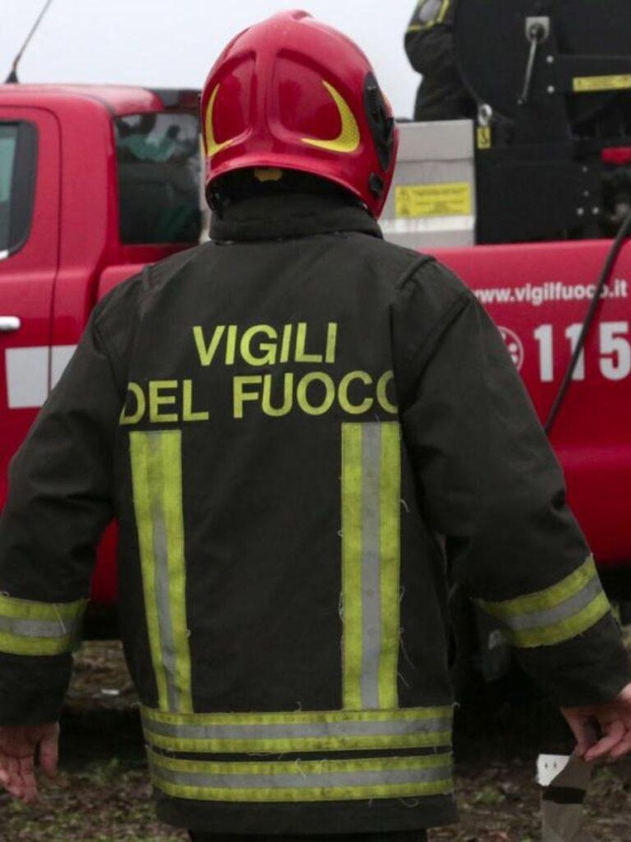 Terremoto_a_Modena_scossa_nel_pomeriggio_di_magnitudo_35_CgsOnfoCYZ - Confidenze24 source:tvzap - Terremoto a Modena, scossa nel pomeriggio di magnitudo 3.5 - Vigili del fuoco