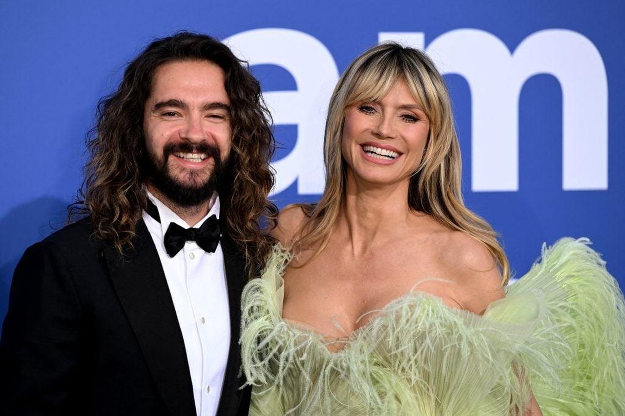 Tom_Kaulitz__un_gemello_0XzC9Qp6fw - Confidenze24 source:thehollywoodgossip - Tom Kaulitz è un gemello - Tom Kaulitz e Heidi Klum il 25 maggio 2023.