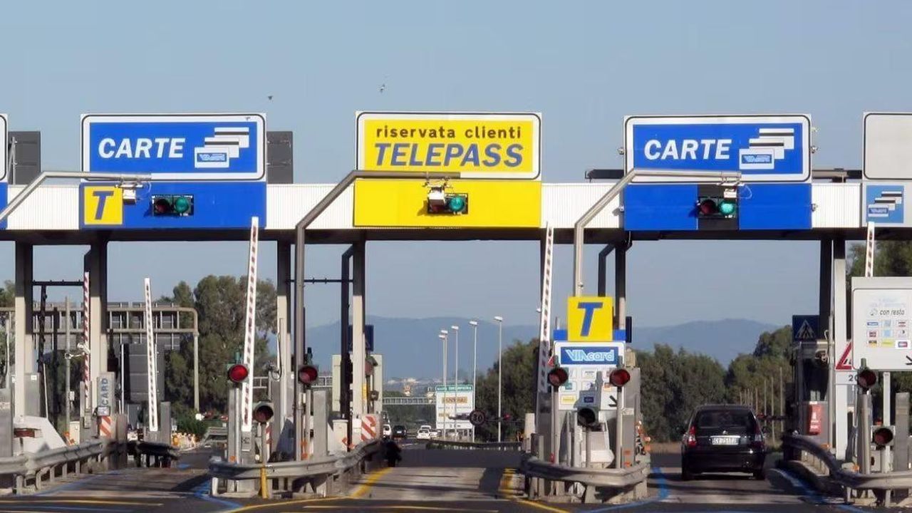 Tragedia_al_casello_in_autostrada_eeTQYtNb5l - Confidenze24 Tragedia al casello in autostrada - incidente casello seriate