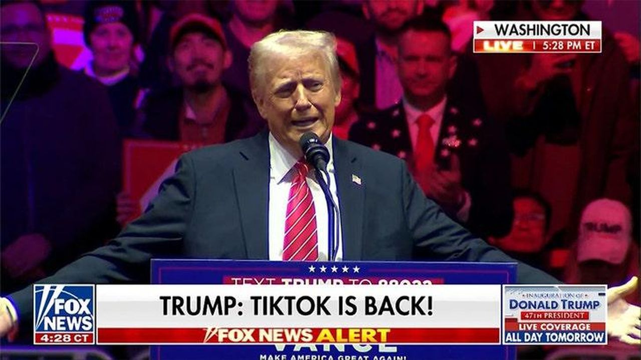 Trump_si_vanta_di_TikTok_EdTfp8XCPZ - Confidenze24 source:allcelebrities - Trump si vanta di TikTok - Donald Trump durante un comizio