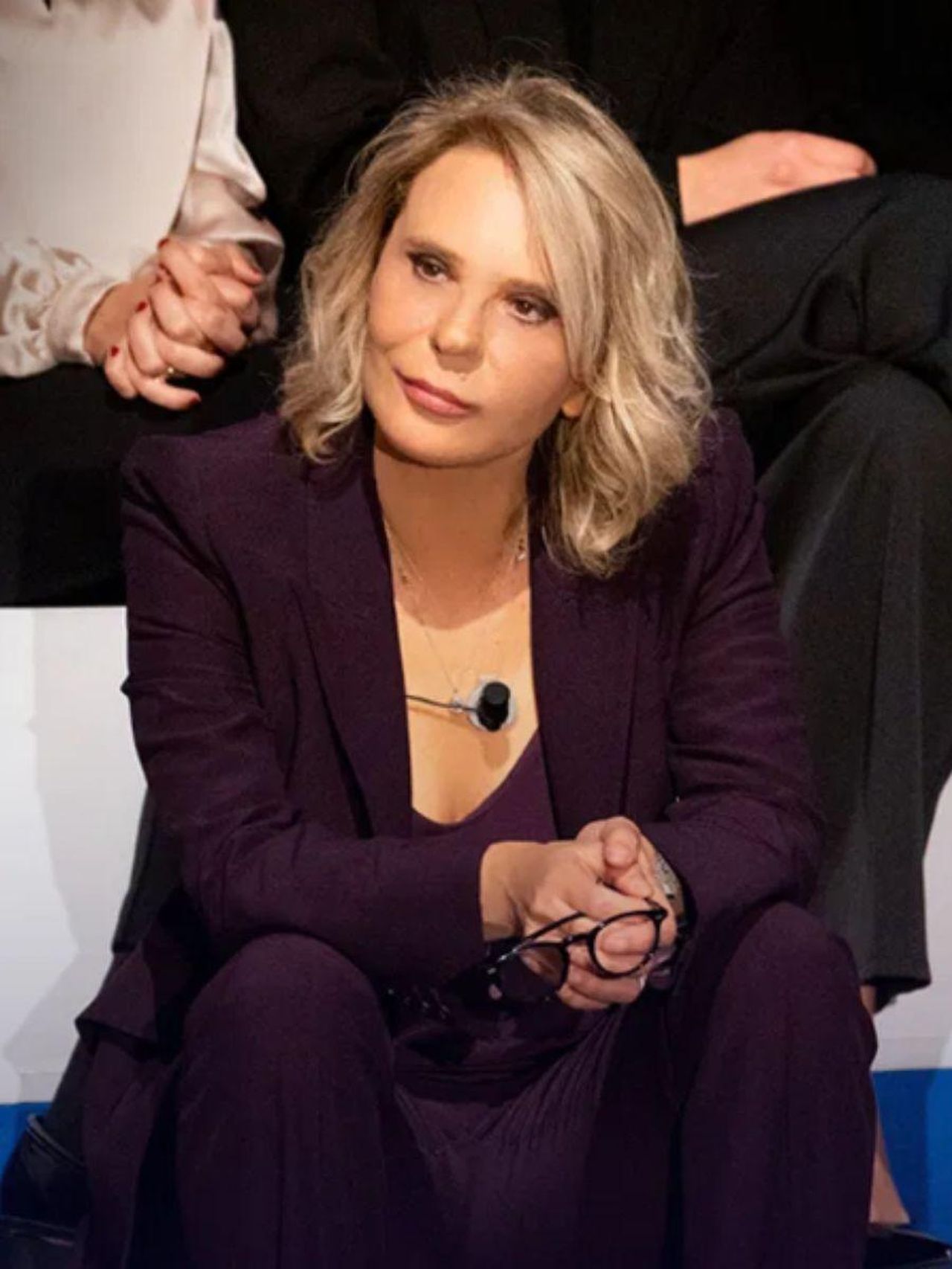 Tutto_su_C_posta_per_te_qyVdQtQgJG - Confidenze24 source:tvzap - Tutto su “C’è posta per te” - Informazioni su C’è posta per te