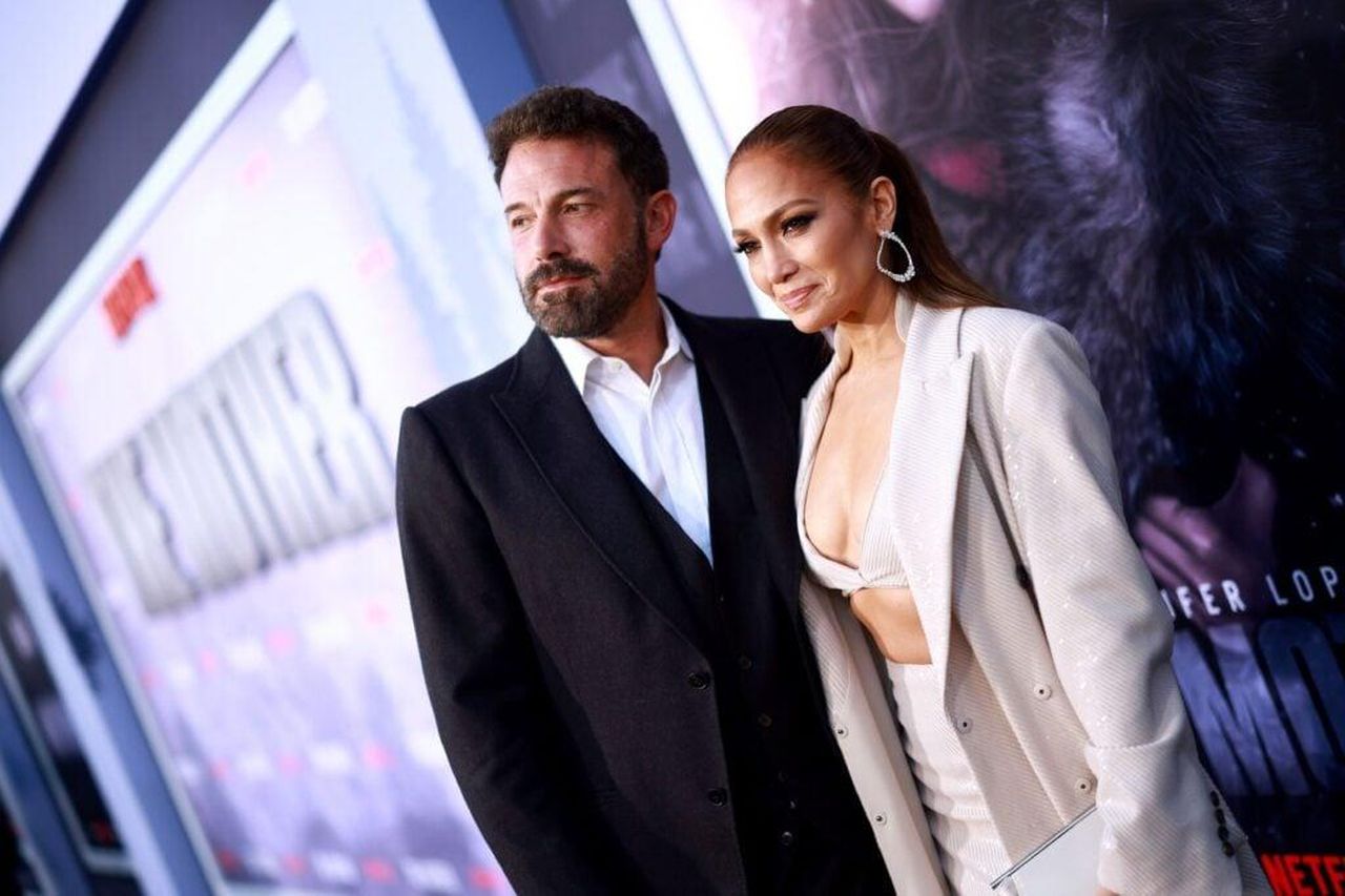 Un_Amore_Complesso_7dSPf4NOHK - Confidenze24 source:thehollywoodgossip - Un Amore Complesso - Ben Affleck e Jennifer Lopez al premiere di 'The Mother'