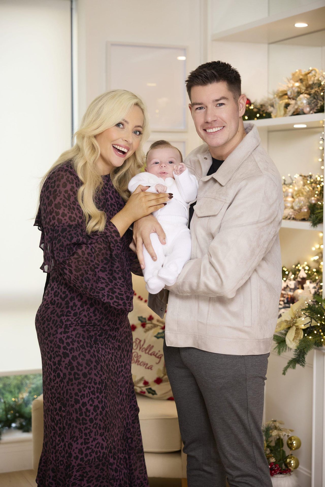 Un_nuovo_inizio_per_Ryan_e_Michaela_uvmNxmhaVV - Confidenze24 source:vipmagazine - Un nuovo inizio per Ryan e Michaela - Ryan Andrews e Michaela O’Neill