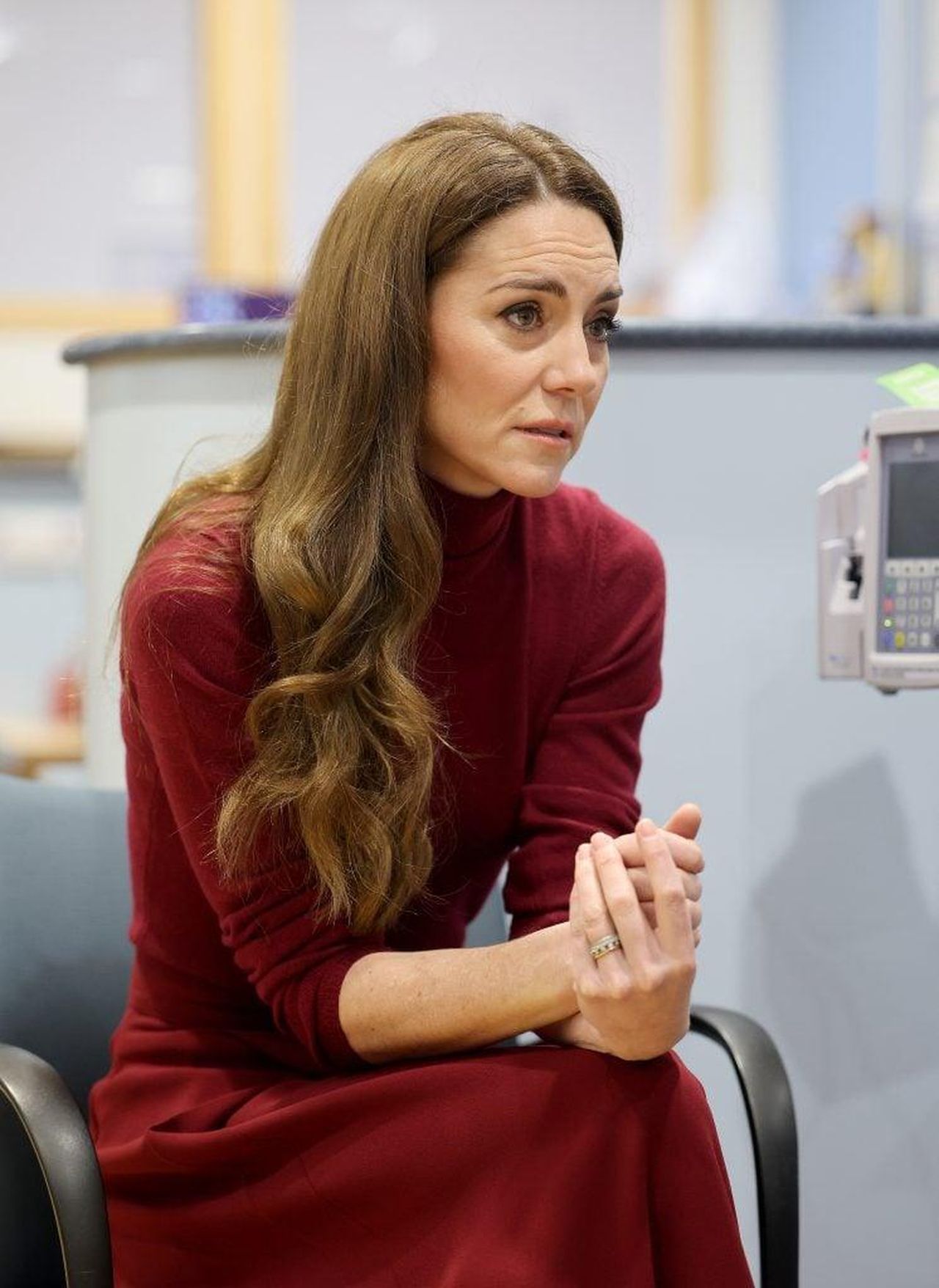 Una_Giornata_di_Celebrazione_qfkaM7P00E - Confidenze24 source:thehollywoodgossip - Una Giornata di Celebrazione - Catherine, Principessa di Galles durante una visita al Royal Marsden Hospital il 14 gennaio 2025 a Londra.