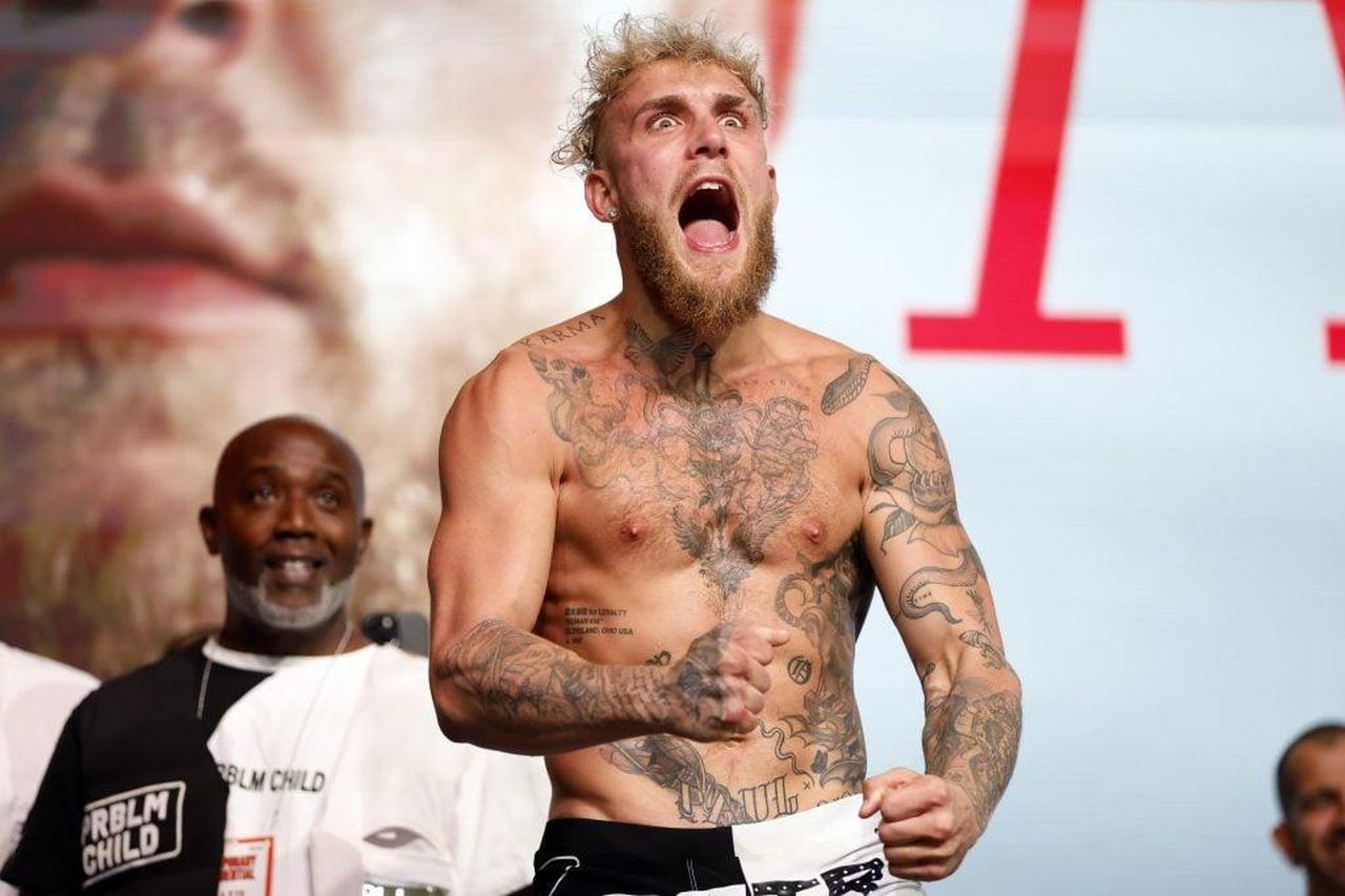 Una_Rivalit_Fraterna_Molto_Ricca_x0NgdvyaOy - Confidenze24 source:thehollywoodgossip - Una Rivalità Fraterna Molto Ricca - Jake Paul durante il suo incontro di pesi