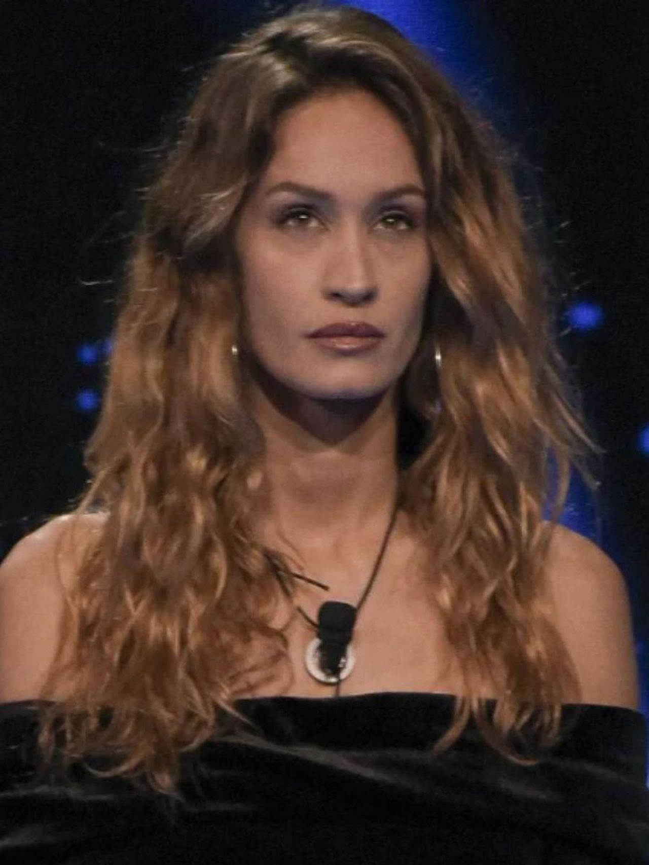 Una_sorpresa_per_Helena_nella_prossima_puntata_8NgkzsPpJu - Confidenze24 source:tvzap - Una sorpresa per Helena nella prossima puntata - Helena al Grande Fratello
