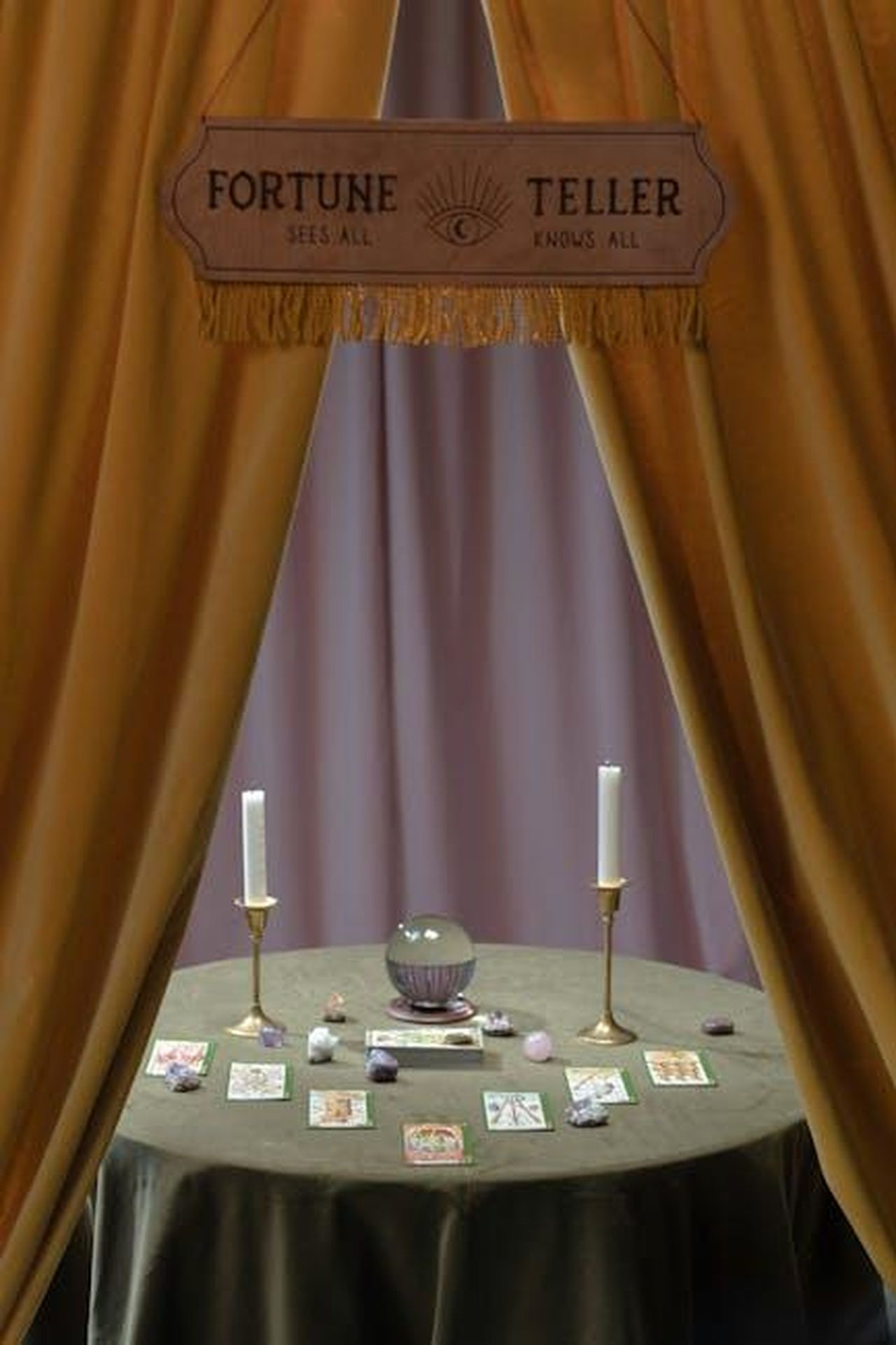 Acquario_previsioni_astrali_convincenti_NEG5Oim03L - Confidenze24 Source: cottonbro studio - pexels - A mystical table setup with crystal ball, tarot cards, and candles for fortune telling.