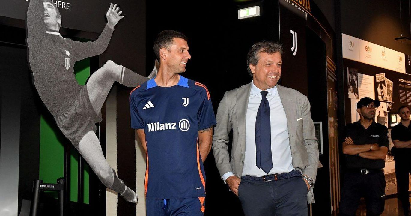 Champions_fondamentale_per_le_casse_del_club_dGLf92W77i - Confidenze24 Source: Blasting News - Blasting News - Thiago Motta e Cristiano Giuntoli