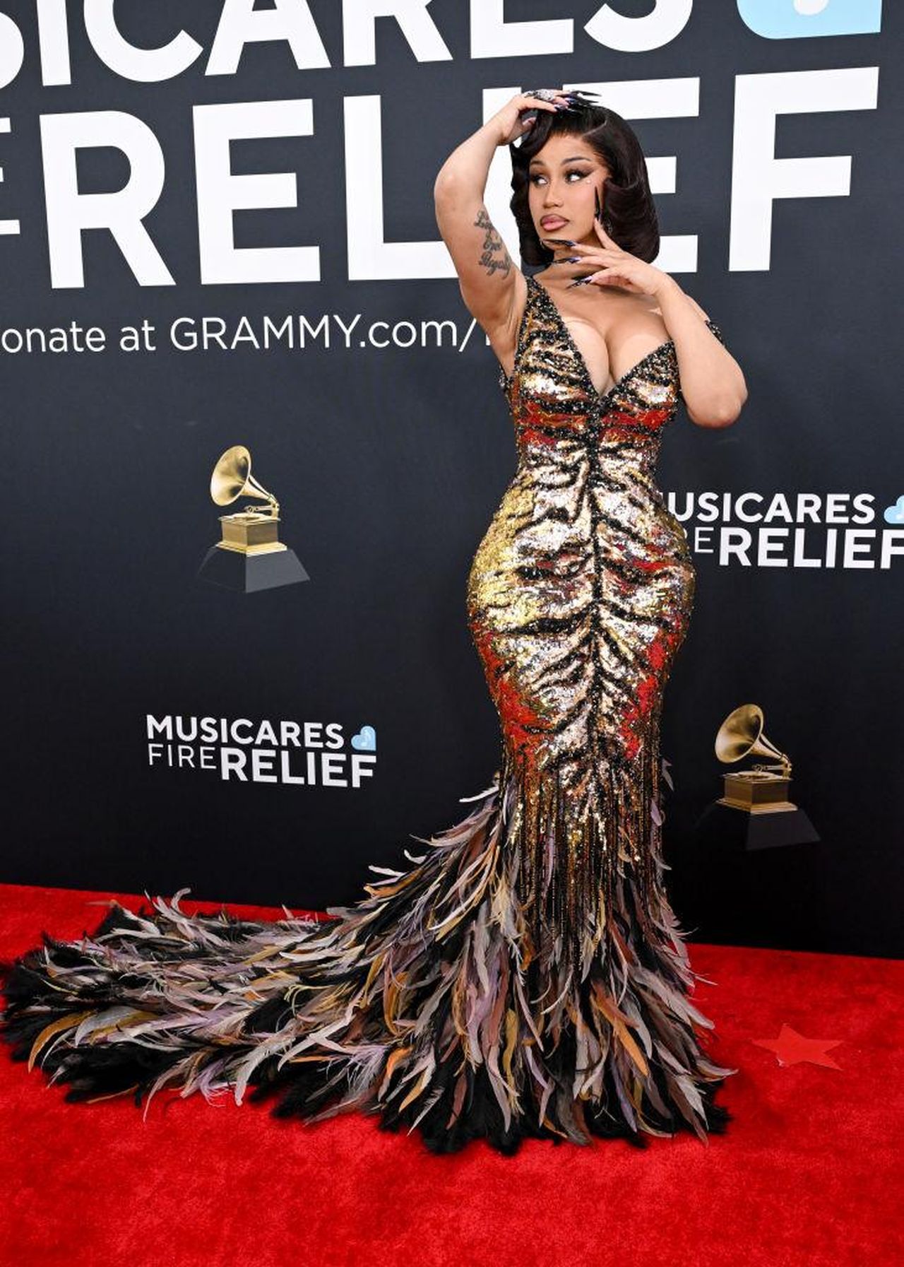 Chi_Ha_Sfoggiato_il_Look_Pi_Strepitoso_ai_Grammys_kEU2L1vuue - Confidenze24 Chi Ha Sfoggiato il Look Più Strepitoso ai Grammys? - 67th GRAMMY Awards - Arrivals