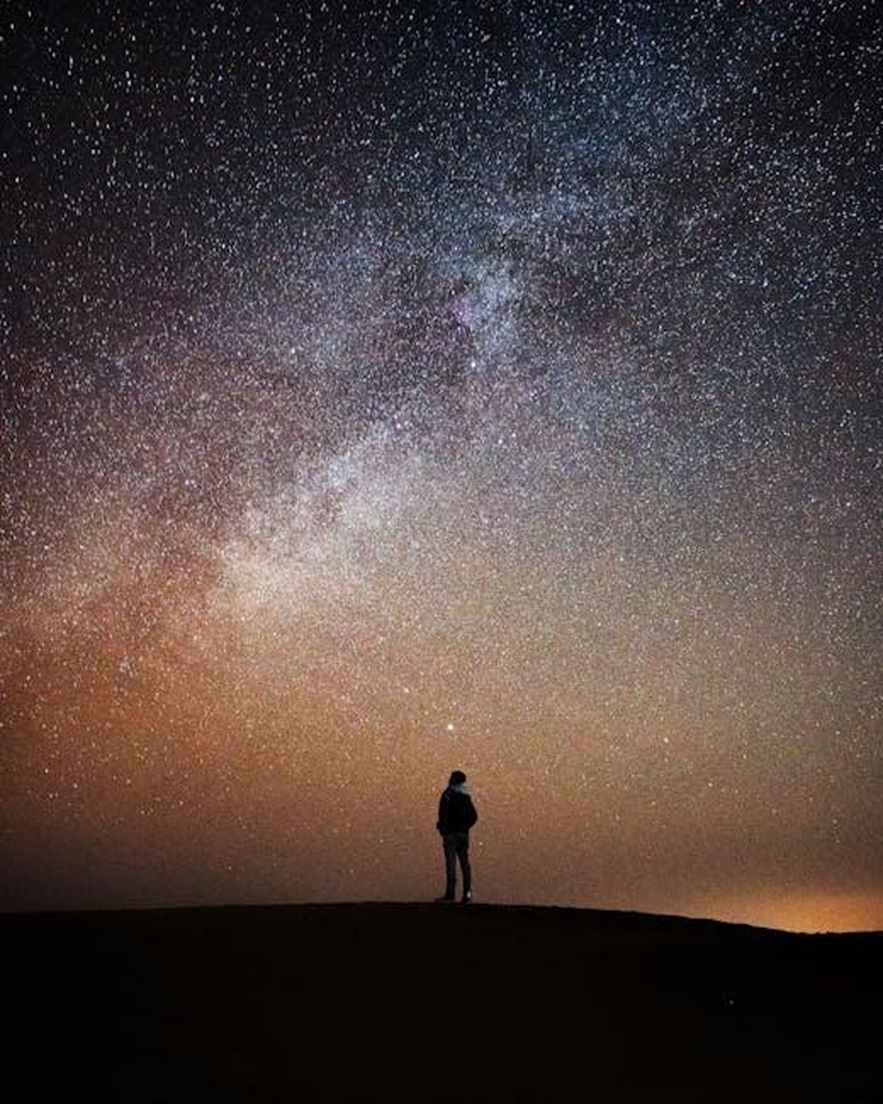 Classifica_astrologica_del_22_febbraio_Ariete_ultimo_PZLG0artMO - Confidenze24 Source: Aarin Husain - pexels - Star gazing in the desert