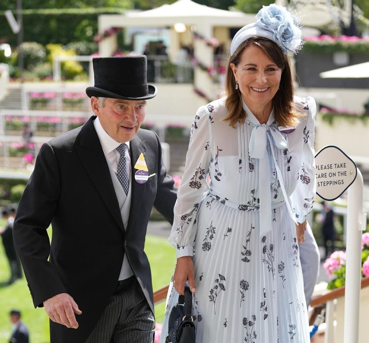 Il_compleanno_di_Carole_e_il_suo_ruolo_da_matriarca_Oc8n3L4dH1 - Confidenze24 Il compleanno di Carole e il suo ruolo da matriarca - Carole Middleton