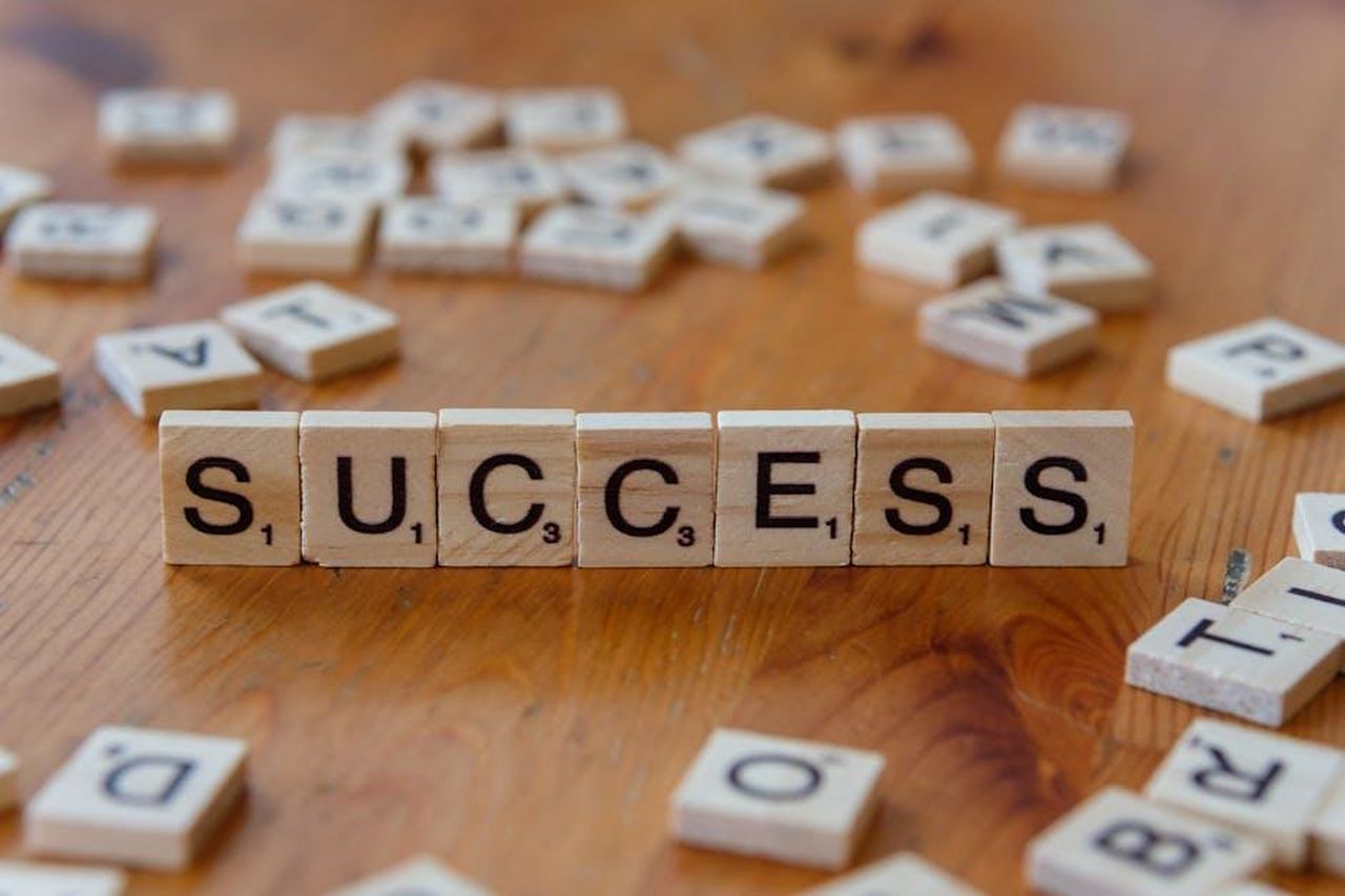 Lascesa_di_Kieran_alla_fama_gSoiLHzRQy - Confidenze24 Source: Markus Winkler - pexels - Free stock photo of accomplishment, achievement, advancement