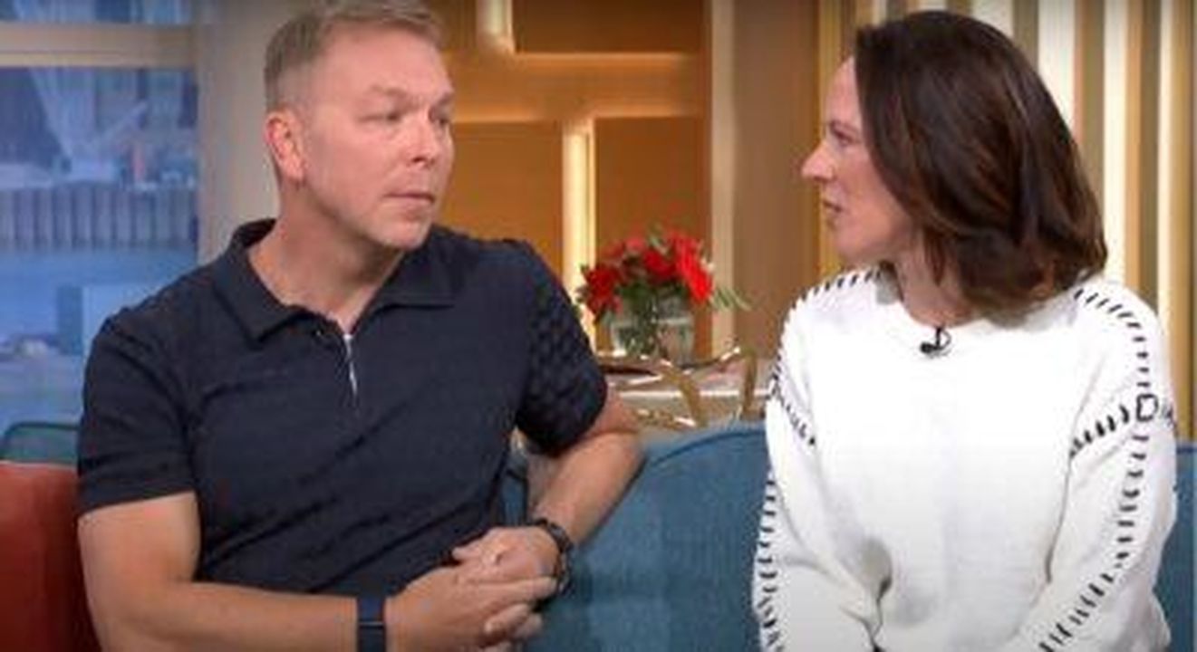 Sir_Chris_Hoy_condivide_un_aggiornamento_sul_suo_cancro_zsZGlG0GEm - Confidenze24 Source: ITV - - Screenshot di Sir Chris Hoy e sua moglie Sarra Kemp