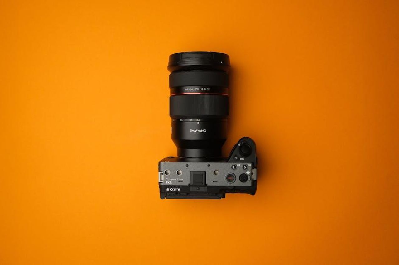 Tina_Cipollari_ha_subito_espresso_le_sue_perplessit_sulla_coppia_di_Uomini_e_Donne_njC3mzLTWc - Confidenze24 Source: Cemrecan Yurtman - pexels - Free stock photo of 4k video, camera with lens, cinematic camera