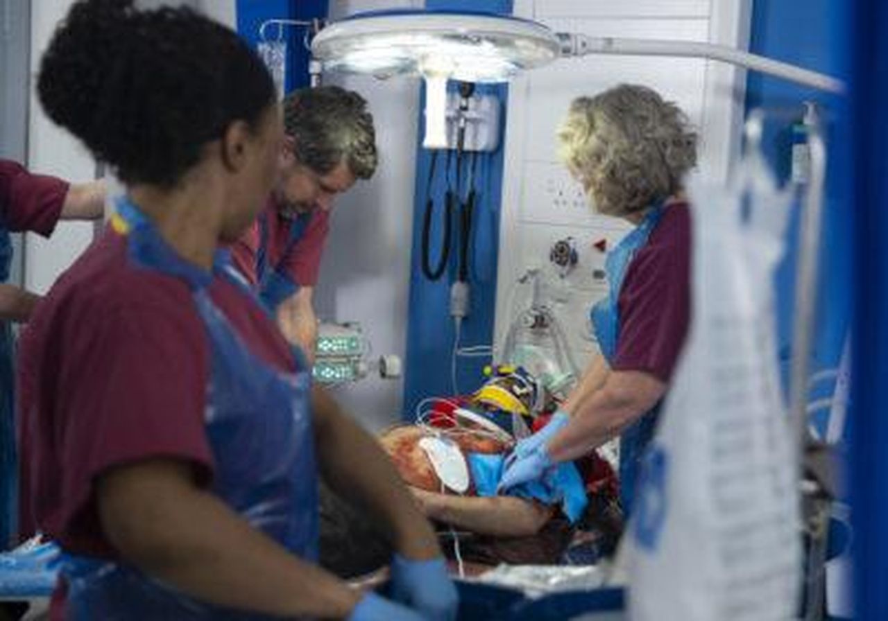 2_Coma_6y6xfjV648 - Confidenze24 Source: ITV - - David potrebbe essere messo in coma