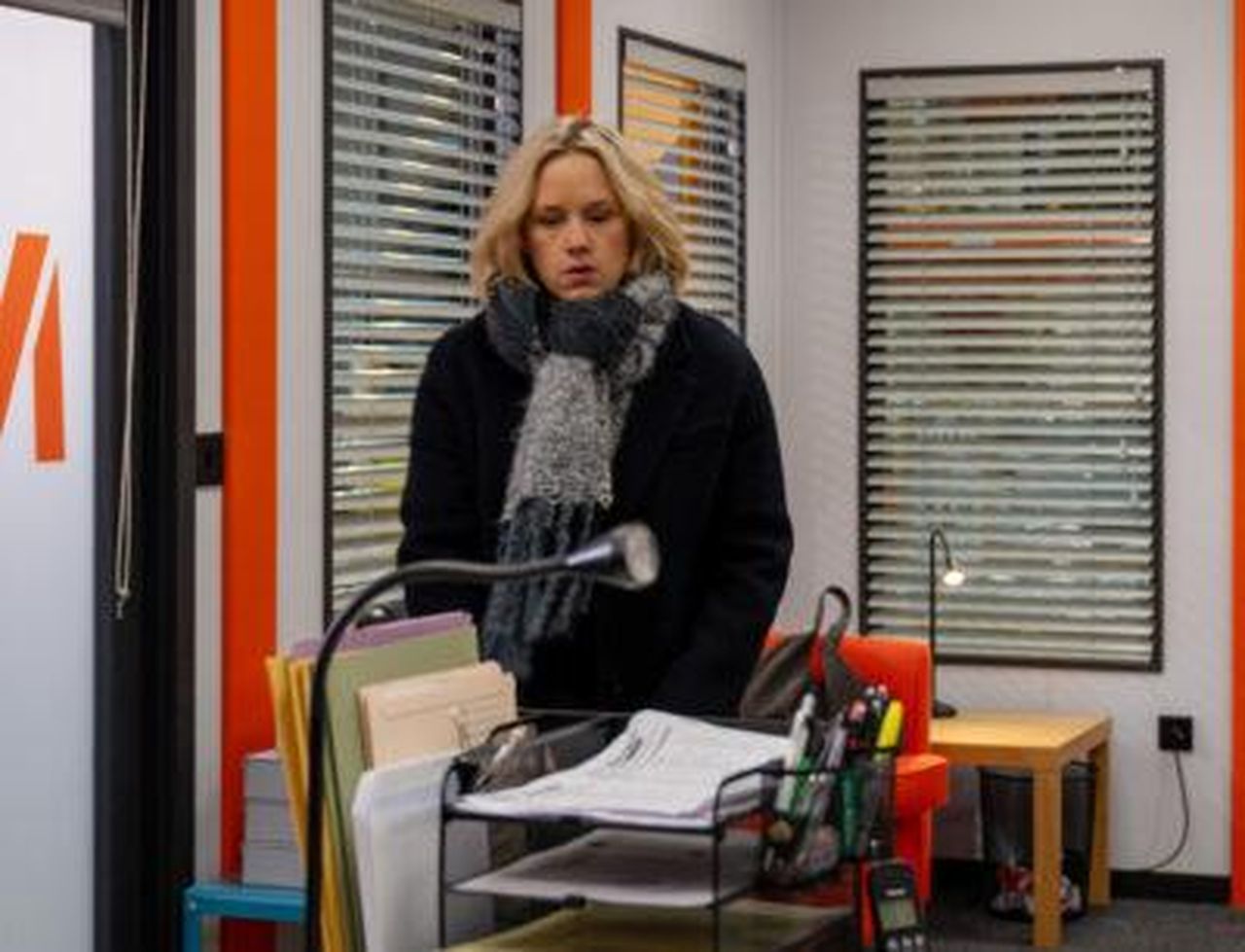 4_Steph_chiede_risposte_kXDm8bthep - Confidenze24 4. Steph chiede risposte Steph interroga Caleb