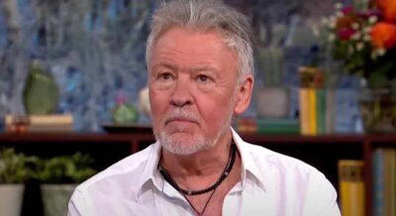 Accuse_di_comportamenti_inappropriati_contro_Gino_Hg8GH1a19U - Confidenze24 Source: Credit: ITV - - Paul Young su This Morning